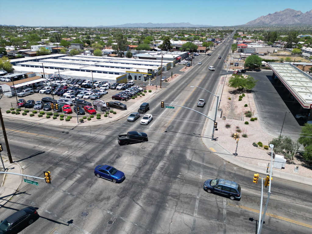 Traffic driving in the First Avenue intersection.